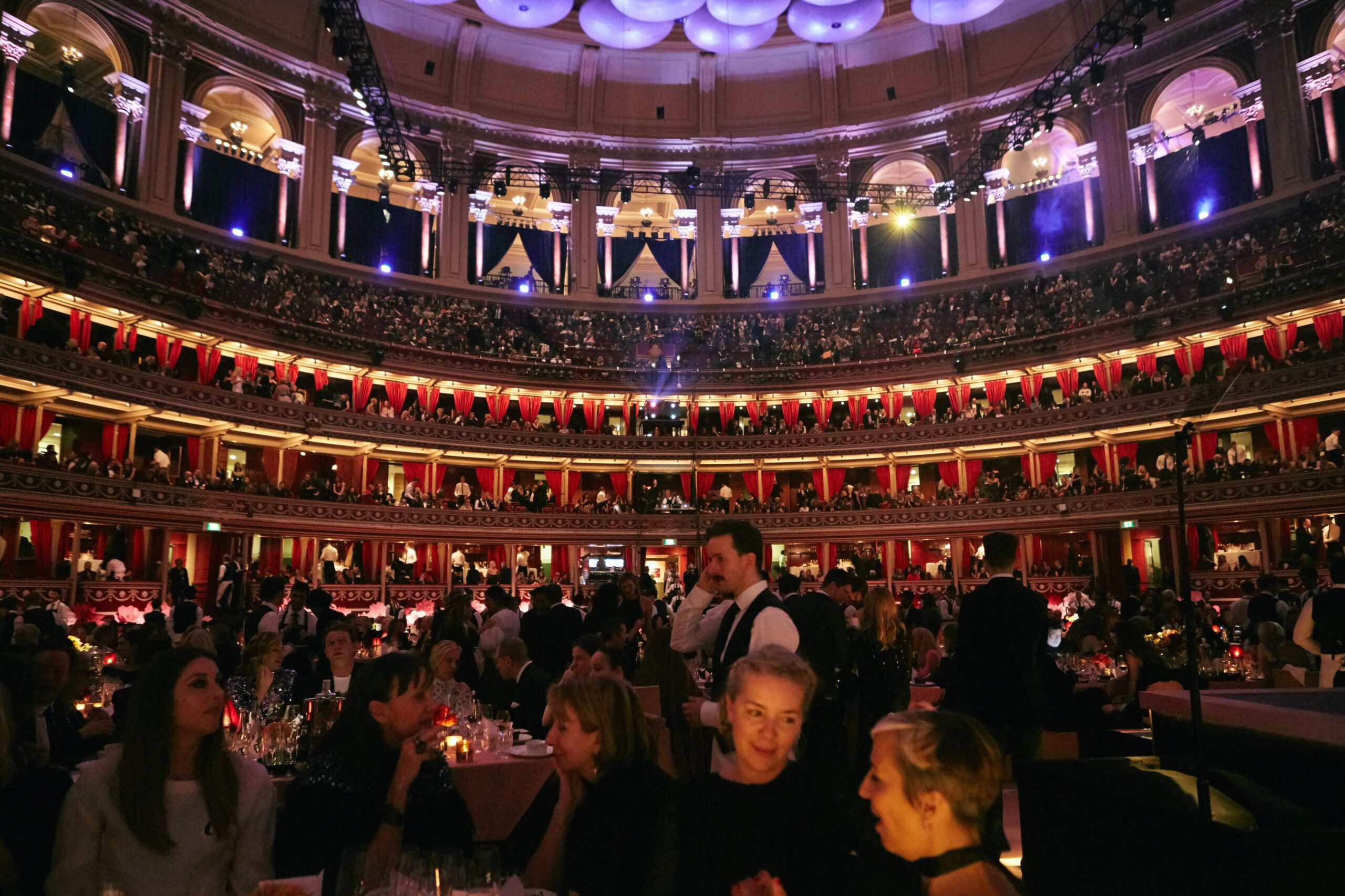 The Fashion Awards Goes Global