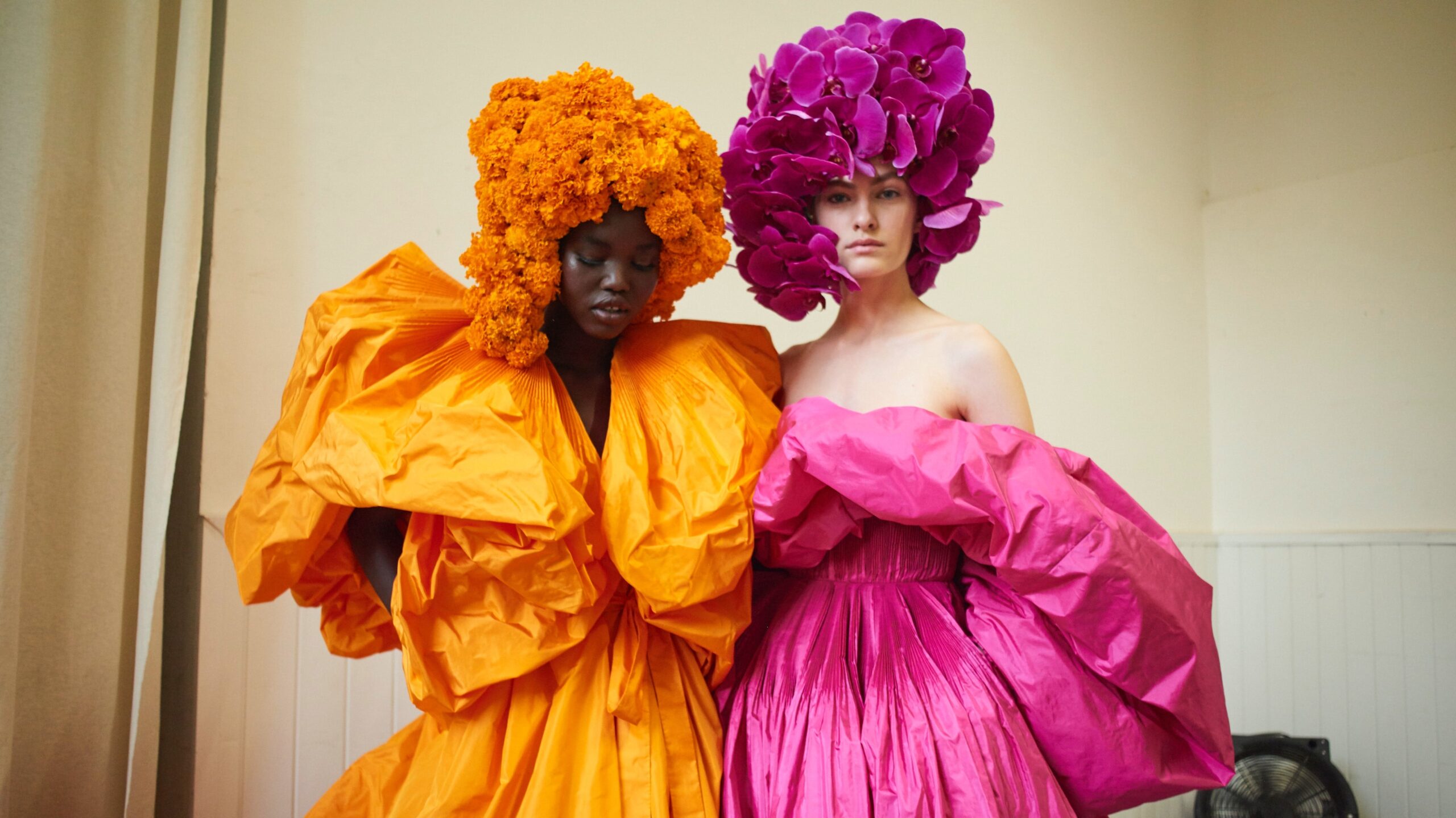 At Paris Couture, a Return to Elegance