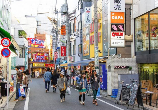 Iconic Fabrics in Japanese Streetwear: From Selvedge Denim to Ripstop